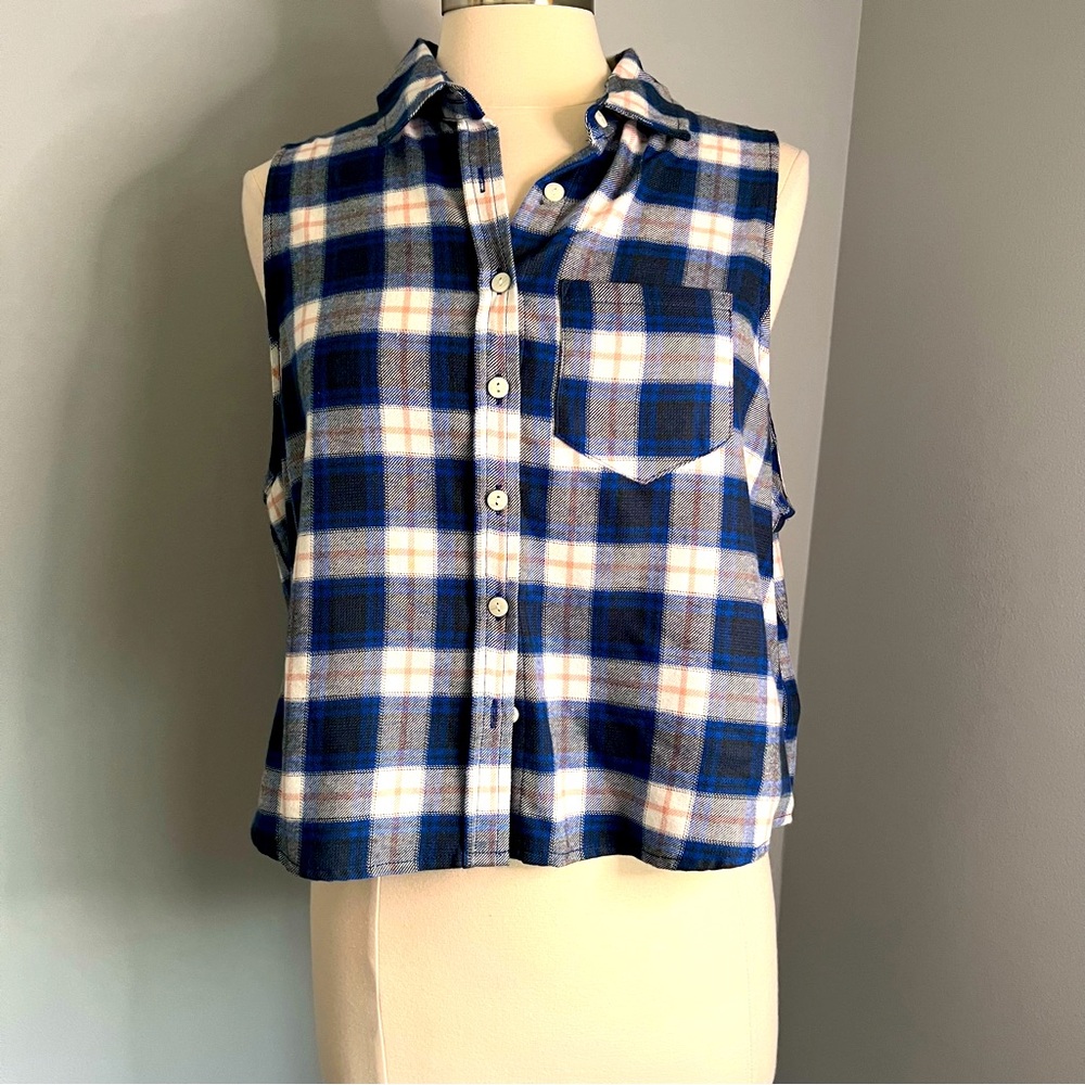 Wild Fable XL Blue Plaid Sleeveless Flannel Button-Down Shirt Vest Crop